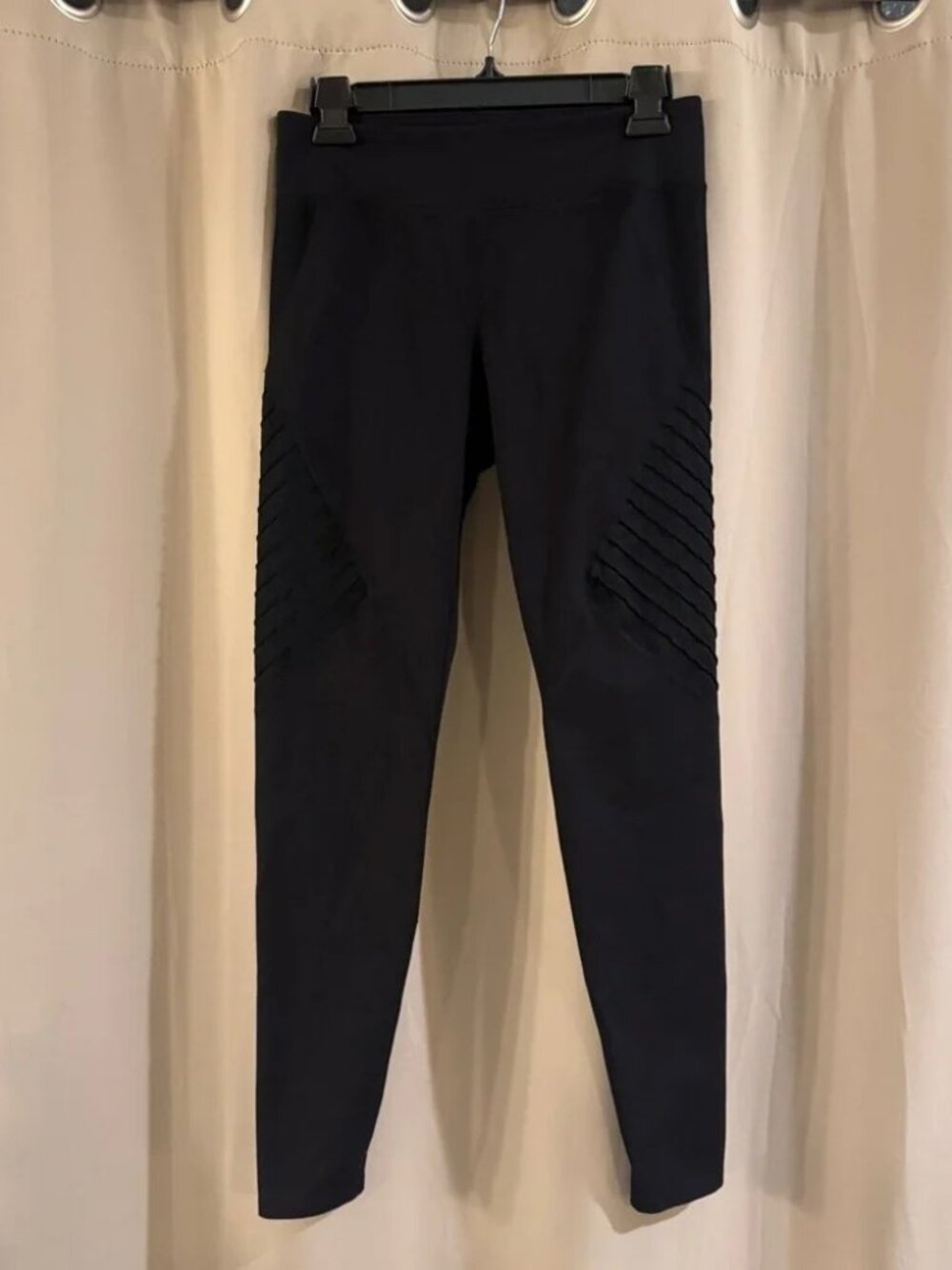 JoyLab Black Leggings with Ribbed Accents